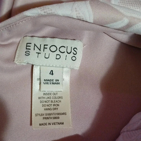 Enfocus Studio Lace dress - Picture 2 of 9